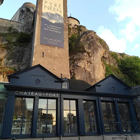 Capstay - Serenity *